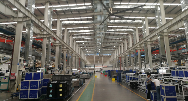 注塑車間通風(fēng)降溫解決方案